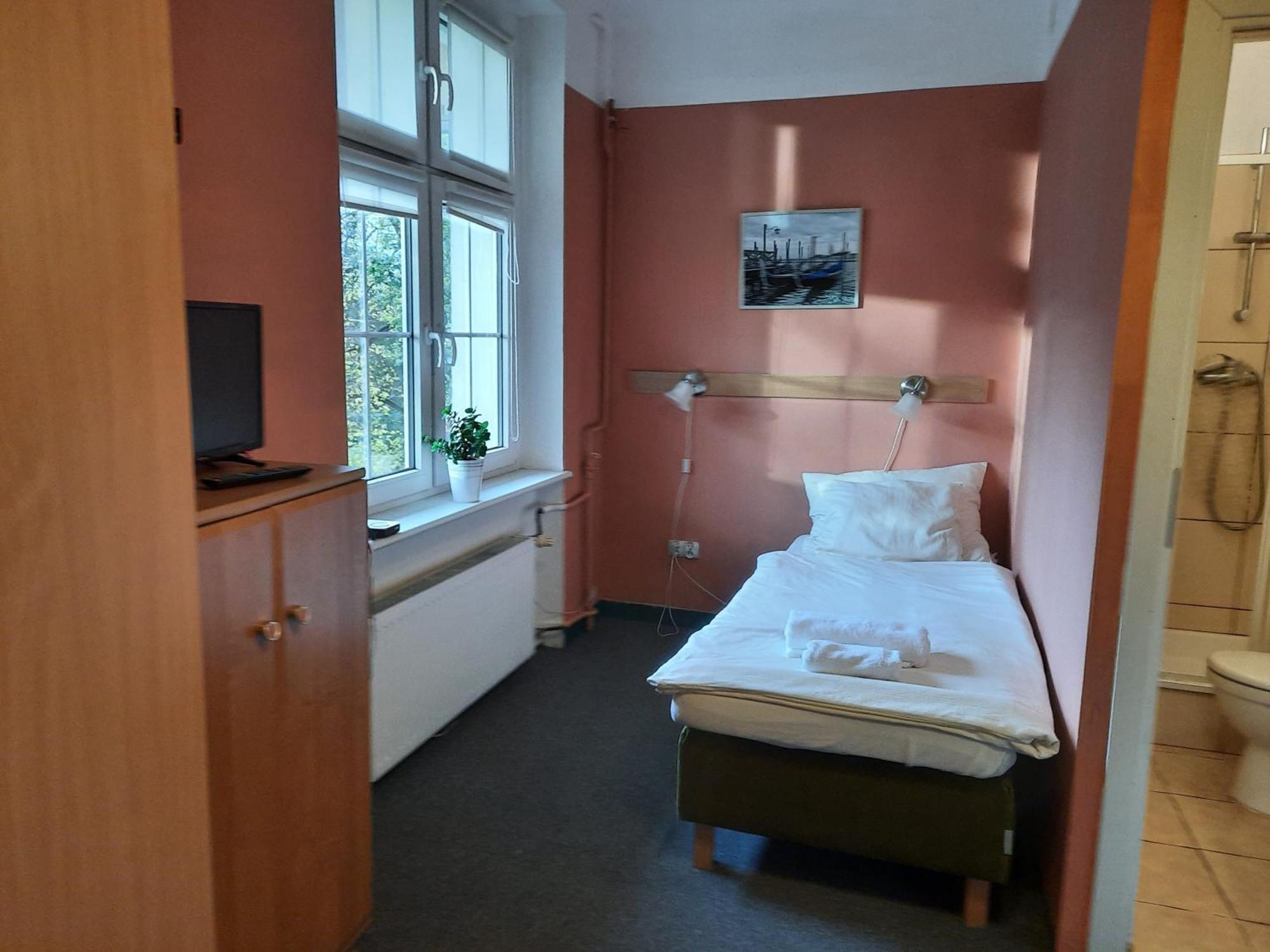 Pod Starymi Lipami Apartment Szczecin Bagian luar foto