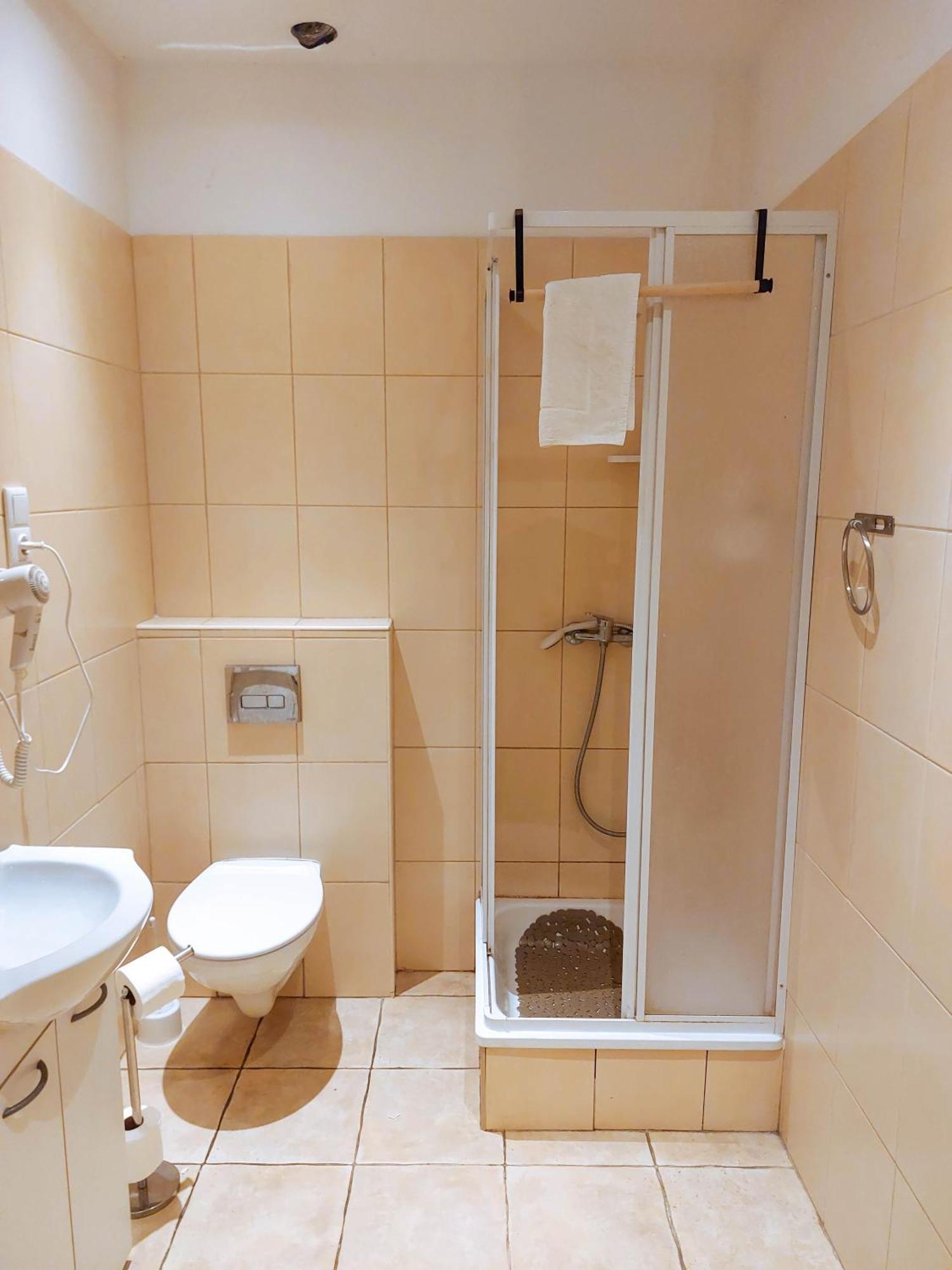 Pod Starymi Lipami Apartment Szczecin Bagian luar foto