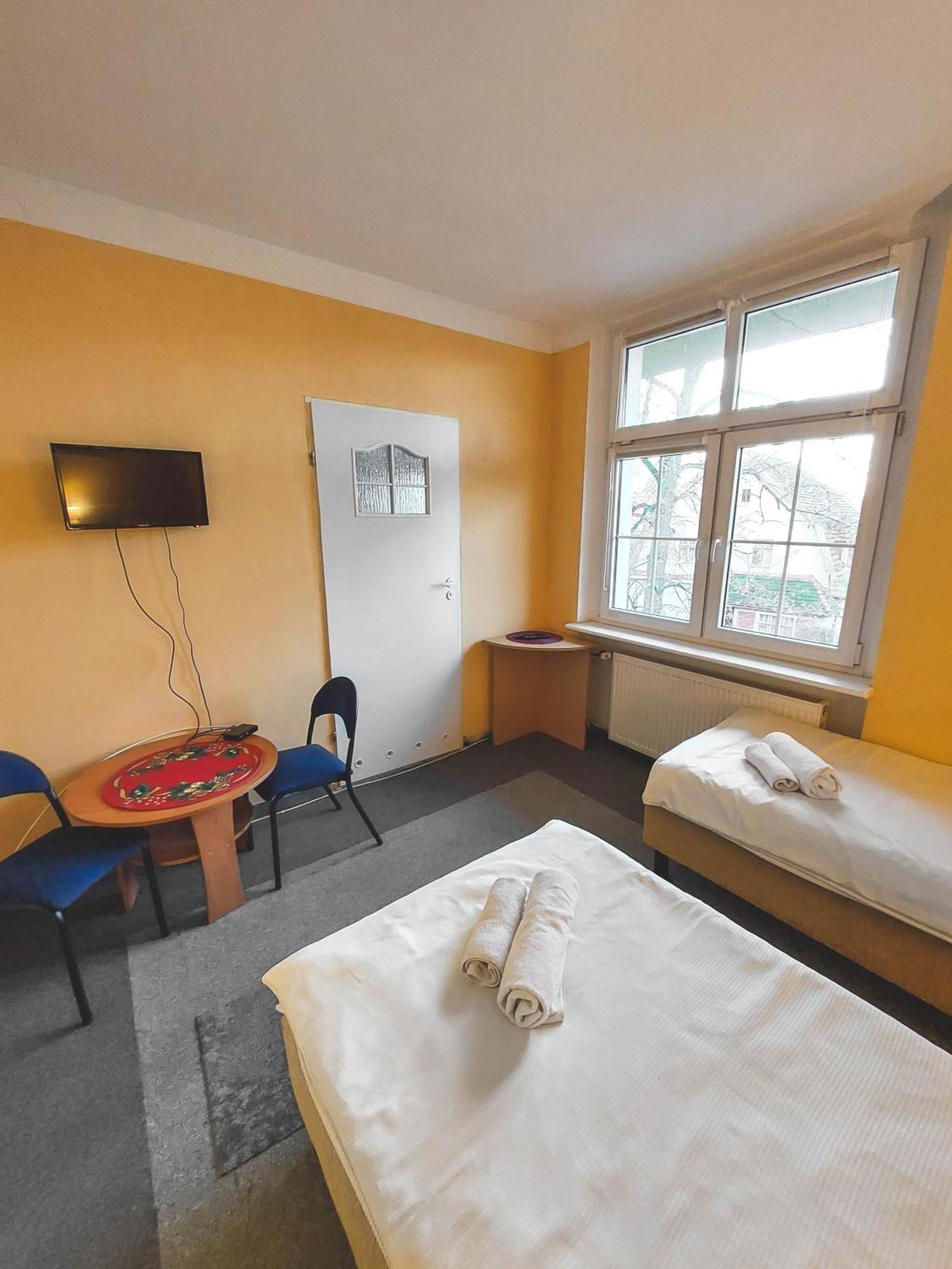 Pod Starymi Lipami Apartment Szczecin Bagian luar foto