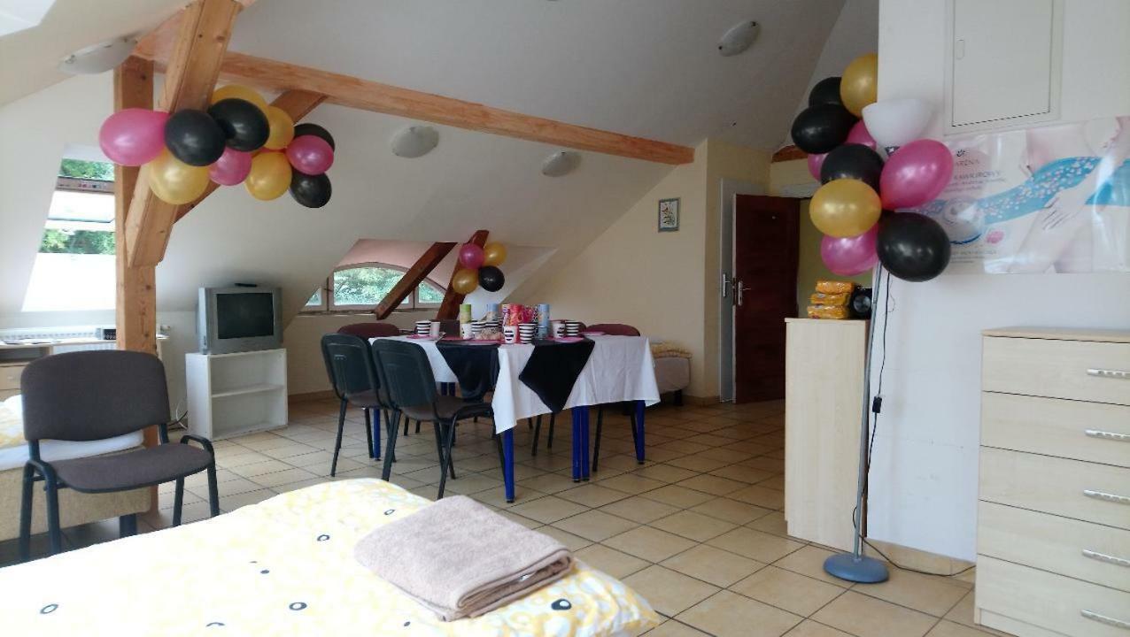 Pod Starymi Lipami Apartment Szczecin Bagian luar foto